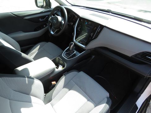 Used 2023 Subaru Outback Premium AWD/4WD image 14