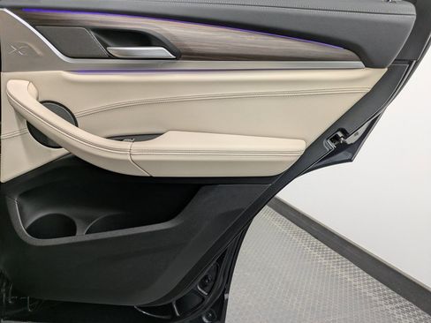 Used 2021 BMW X4 xDrive30i w/ Executive Package image 25