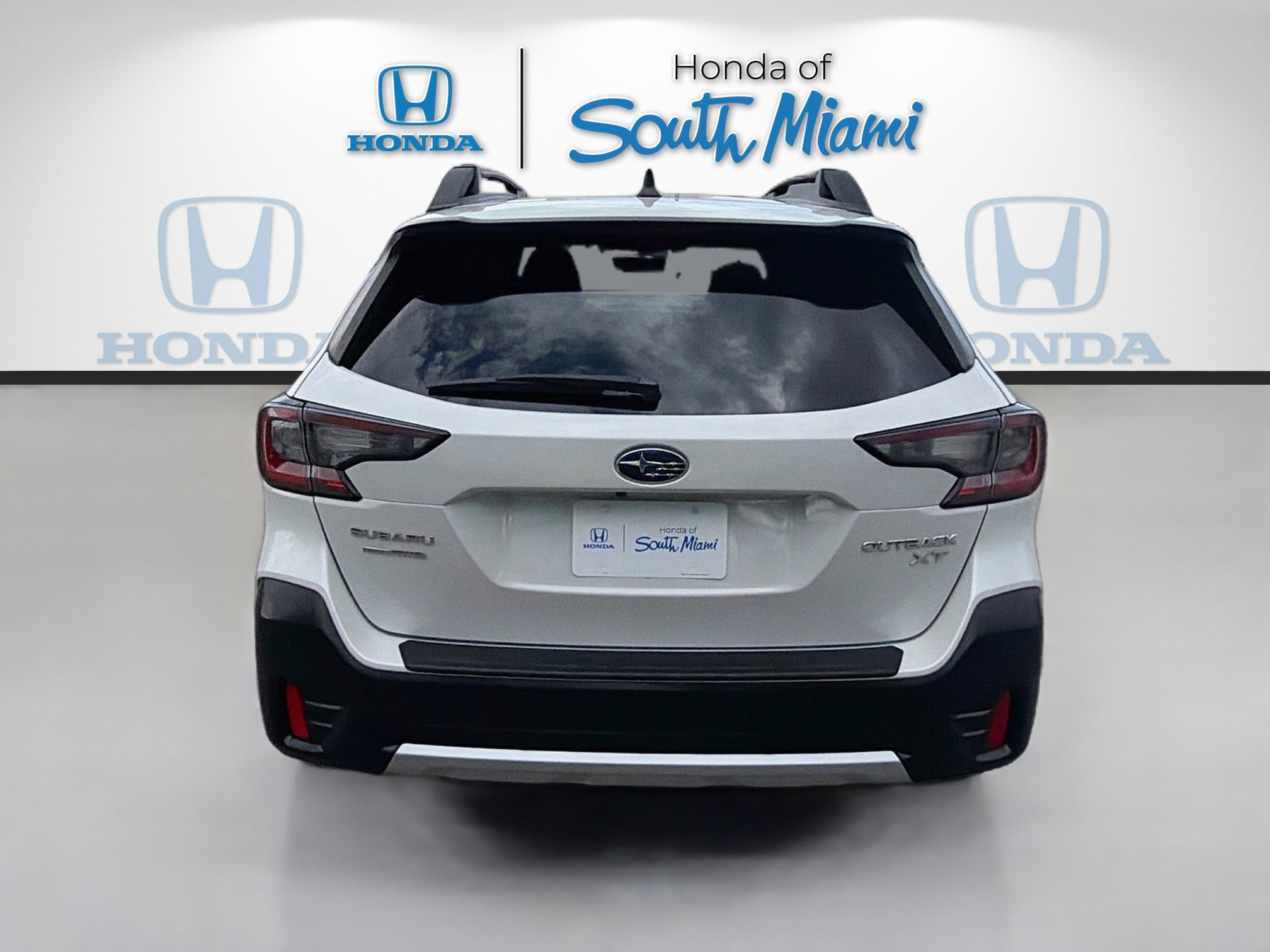 Used 2021 Subaru Outback Limited XT AWD/4WD image 6