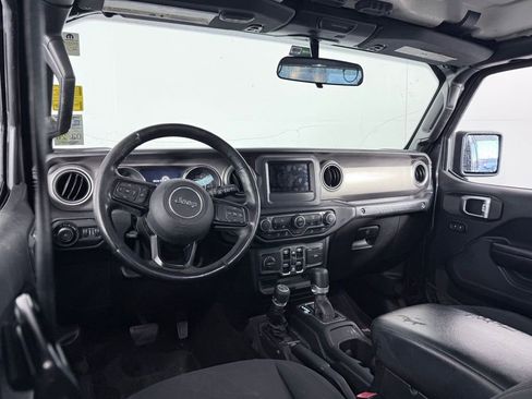 Used 2019 Jeep Wrangler Unlimited Sport S image 17