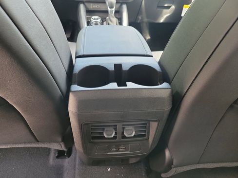 New 2025 GMC Canyon Elevation w/ Convenience Package image 30