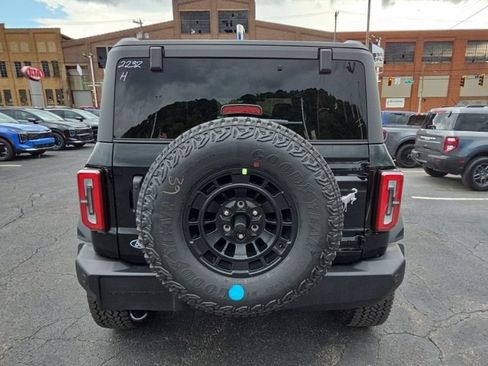 New 2026 Ford Bronco Outer Banks w/ Sasquatch Package AWD/4WD image 6