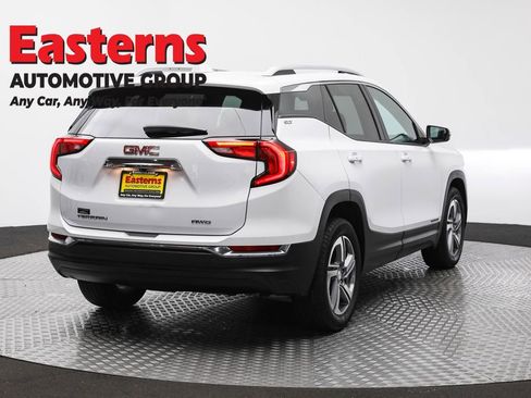 Used 2021 GMC Terrain SLT w/ Infotainment Package II AWD/4WD image 5