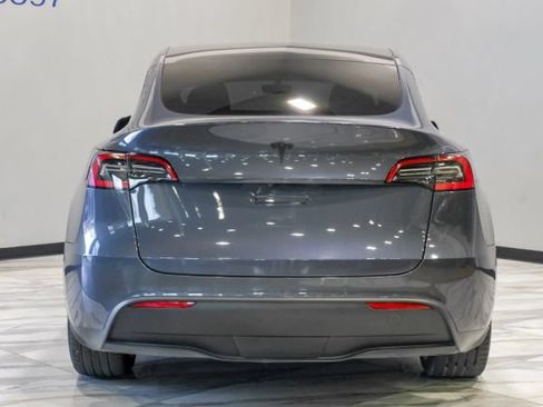 Used 2021 Tesla Model Y 2WD image 15