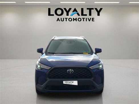 Used 2022 Toyota Corolla Cross LE image 8