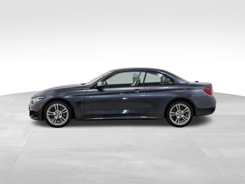 Used 2018 BMW 440i xDrive Convertible image 2