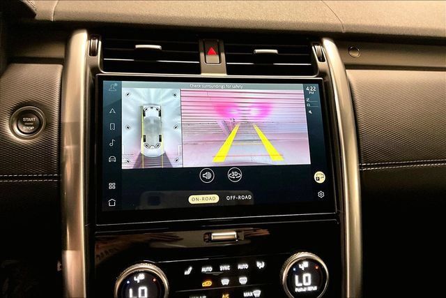 Certified 2025 Land Rover Discovery Dynamic SE AWD/4WD image 23