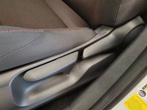 Used 2024 Toyota Corolla SE image 15