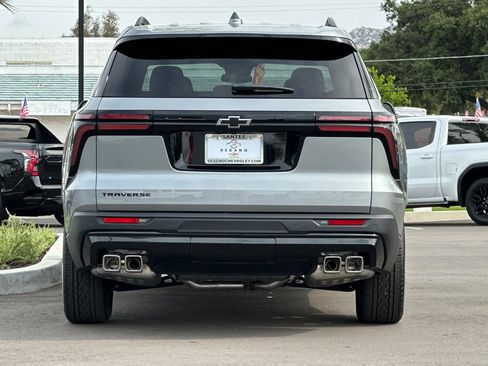 New 2026 Chevrolet Traverse LT w/ Midnight/Sport Edition image 5