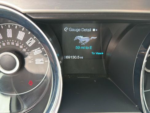 Used 2014 Ford Mustang Premium RWD image 21