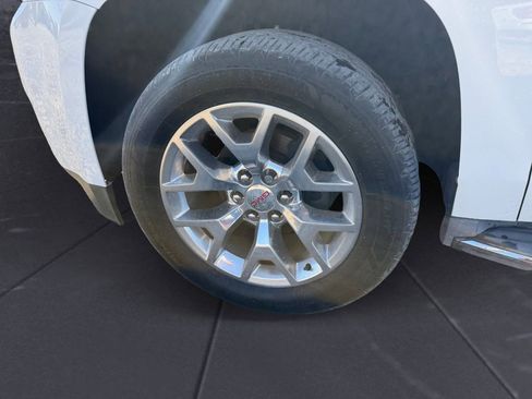 Used 2015 GMC Yukon XL SLE w/ Convenience Package image 14