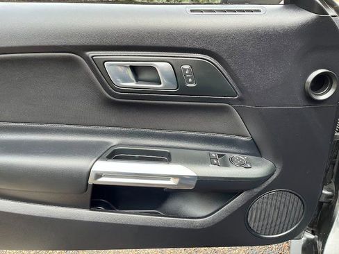 Used 2019 Ford Mustang GT image 6