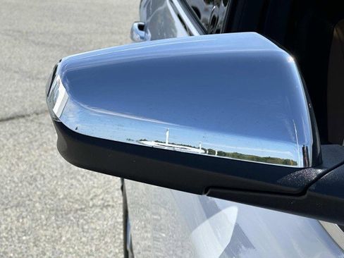 Used 2020 Chevrolet Equinox Premier image 8