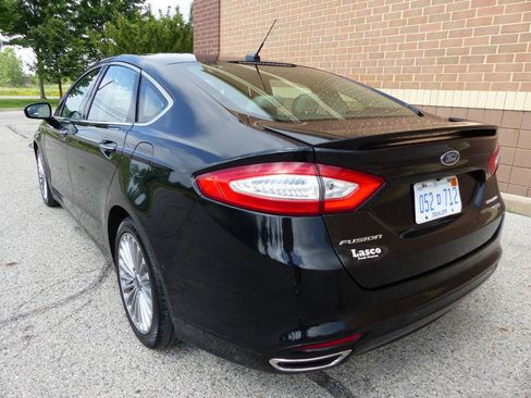 Used 2016 Ford Fusion Titanium FWD image 7