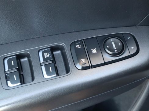 Used 2017 Kia Sportage LX FWD image 56