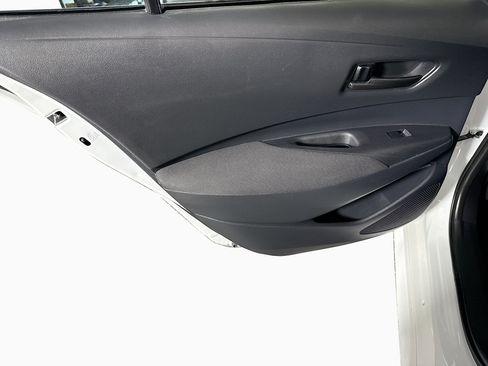 Used 2025 Toyota Corolla LE FWD image 25