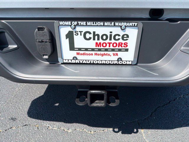 Used 2022 Jeep Gladiator Sport AWD/4WD image 34