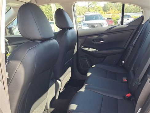 New 2025 Nissan Sentra SR w/ SR Premium Package image 27