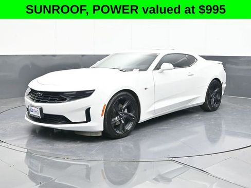 Used 2022 Chevrolet Camaro LT image 6