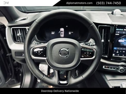 Used 2024 Volvo XC60 T8 Polestar AWD/4WD image 28