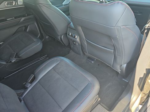Used 2026 Ford Explorer ST w/ Sun And Sound Package AWD/4WD image 11