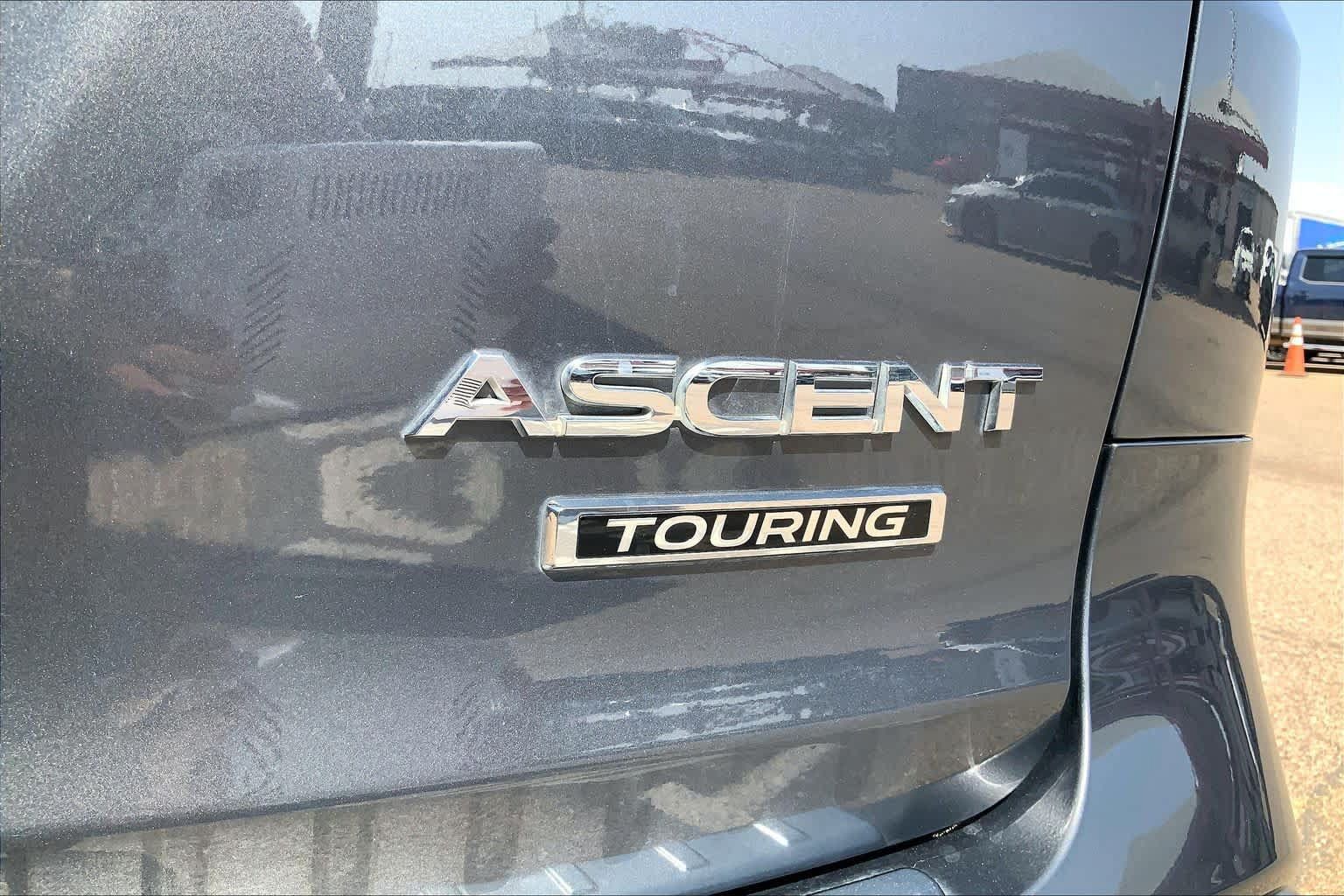 Used 2023 Subaru Ascent Touring AWD/4WD image 9