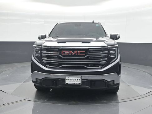 Used 2022 GMC Sierra 1500 SLT RWD image 5