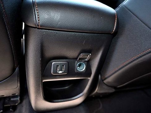 Used 2021 GMC Canyon AT4 AWD/4WD image 12