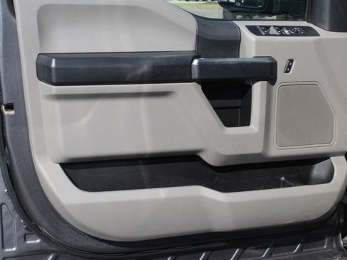 Used 2022 Ford F350 XL w/ STX Appearance Package AWD/4WD image 11