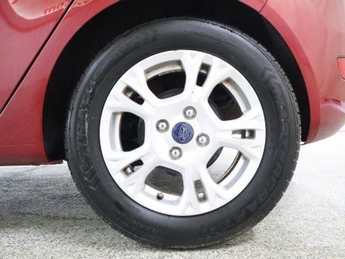 Used 2014 Ford Fiesta SE FWD image 18