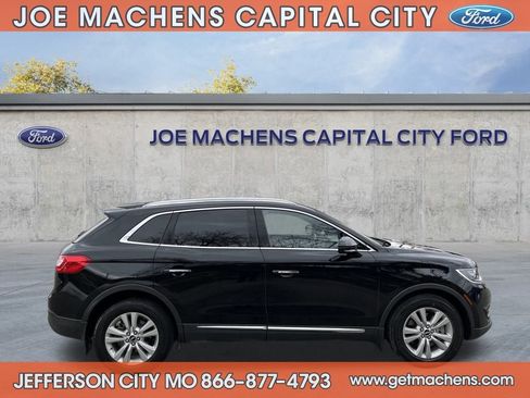 Used 2017 Lincoln MKX Premiere image 5