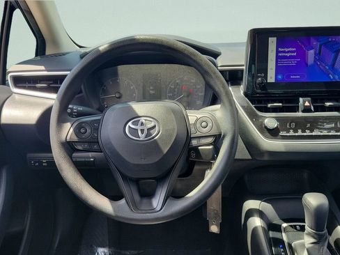 Used 2023 Toyota Corolla LE FWD image 12
