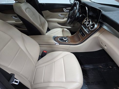 Used 2021 Mercedes-Benz C 300 4MATIC Sedan image 51