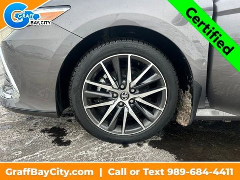 Used 2023 Toyota Camry XLE image 25