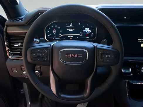 Used 2025 GMC Sierra 1500 Denali Ultimate AWD/4WD image 17