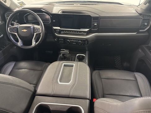 Used 2022 Chevrolet Silverado 1500 LTZ w/ Technology Package image 16