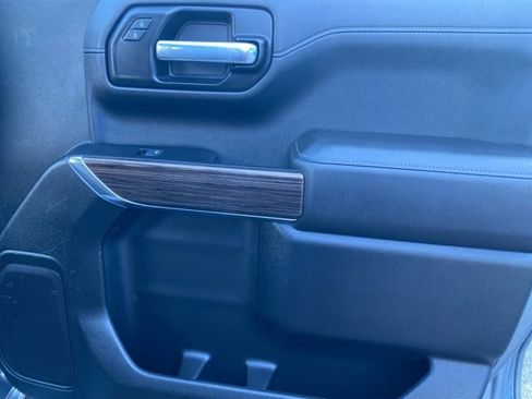 Used 2021 Chevrolet Silverado 1500 LT Trail Boss w/ Bed Protection Package image 36