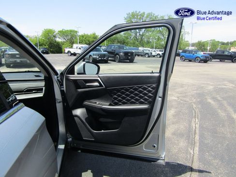 Used 2022 Mitsubishi Outlander SEL AWD/4WD image 36