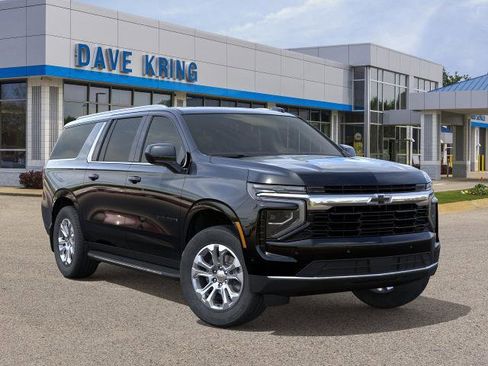 New 2026 Chevrolet Suburban LS w/ LPO, Dark Essentials Package AWD/4WD image 31
