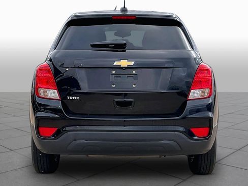 Used 2019 Chevrolet Trax LS w/ Tint and Cruise Package FWD image 6
