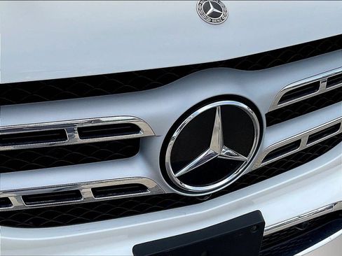 Certified 2023 Mercedes-Benz GLS 450 4MATIC w/ AMG Line Exterior image 35
