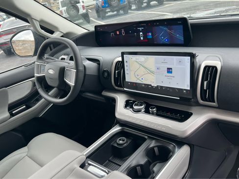 New 2026 Ford Expedition Max Active image 20