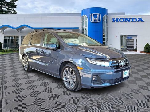 Certified 2025 Honda Odyssey Touring image 1