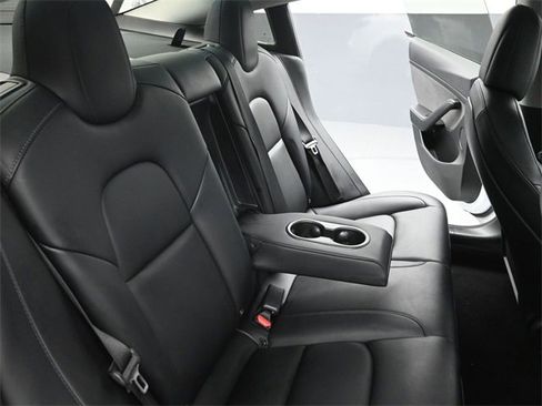Used 2022 Tesla Model 3 Performance image 22