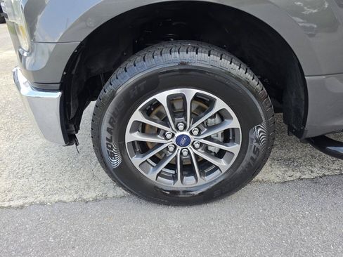 Used 2015 Ford F150 XLT RWD image 27