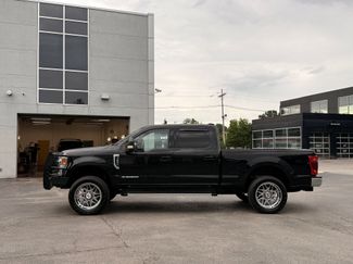 Used 2022 Ford F250 Lariat w/ Lariat Ultimate Package AWD/4WD video 2