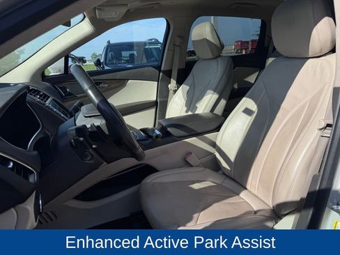 Used 2020 Lincoln Nautilus Reserve w/ Equipment Group 201A AWD/4WD image 10