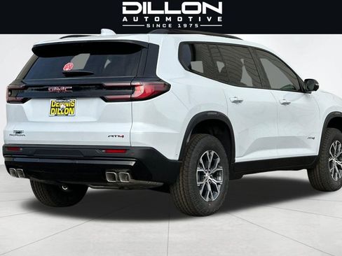 Used 2026 GMC Acadia AT4 w/ Super Cruise Package AWD/4WD image 4