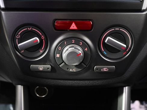 Used 2012 Subaru Forester 2.5X Premium w/ All-Weather Pkg image 30