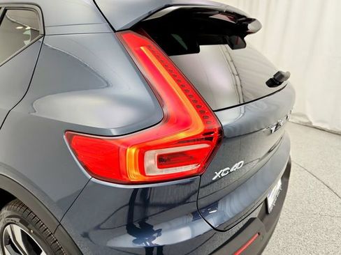 New 2026 Volvo XC40 B5 Ultra w/ Climate Package image 34